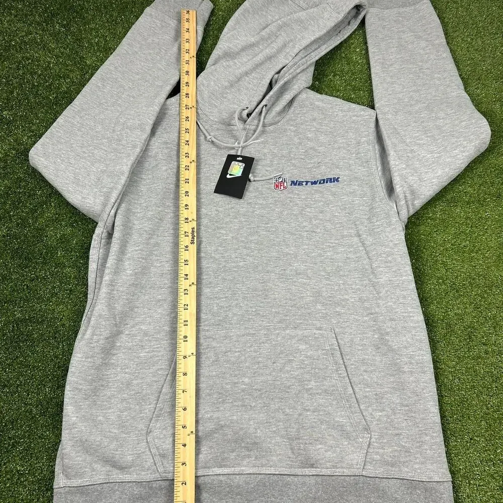 Nike Men's Grey Hoodie